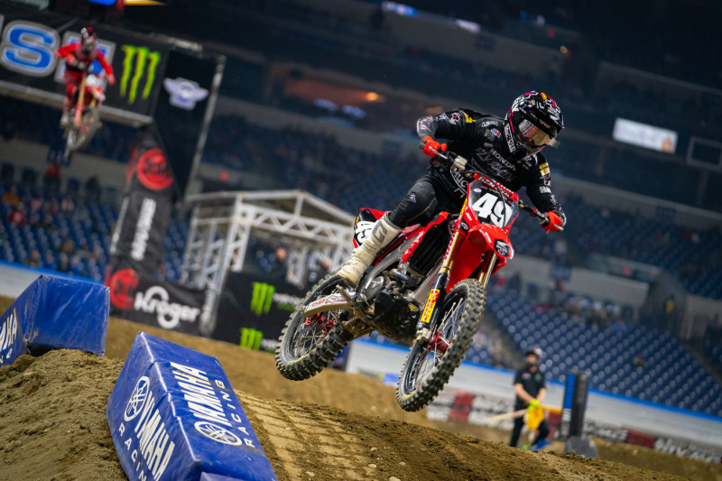 2021-INDIANAPOLIS-ONE-SUPERCROSS_250-Race-Report_1040