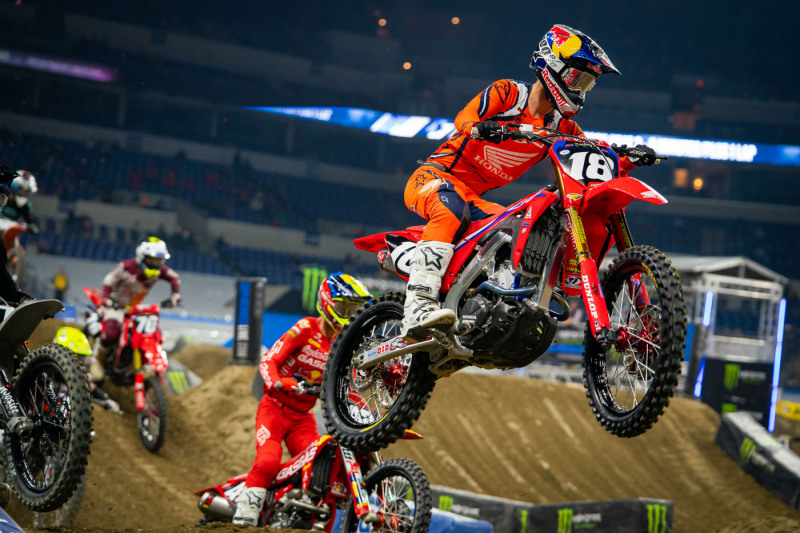 2021-INDIANAPOLIS-ONE-SUPERCROSS_250-Race-Report_1056