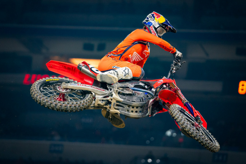 2021-INDIANAPOLIS-ONE-SUPERCROSS_250-Race-Report_1064