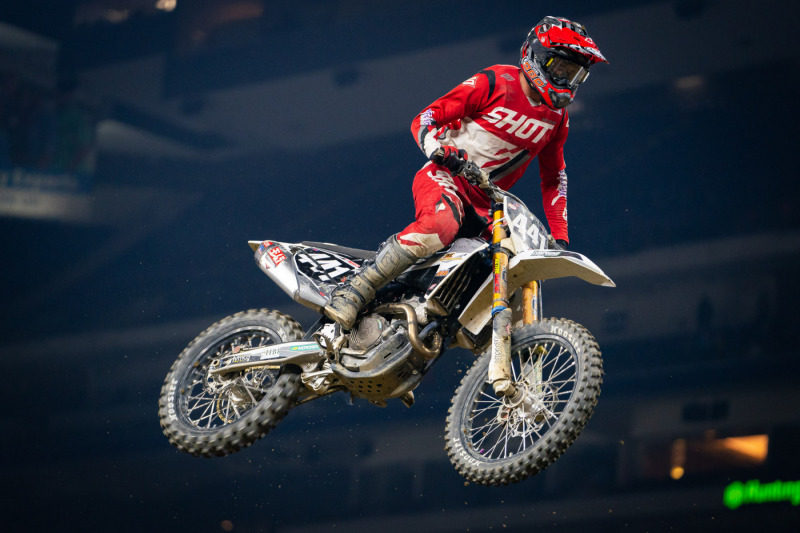 2021-INDIANAPOLIS-ONE-SUPERCROSS_250-Race-Report_1075