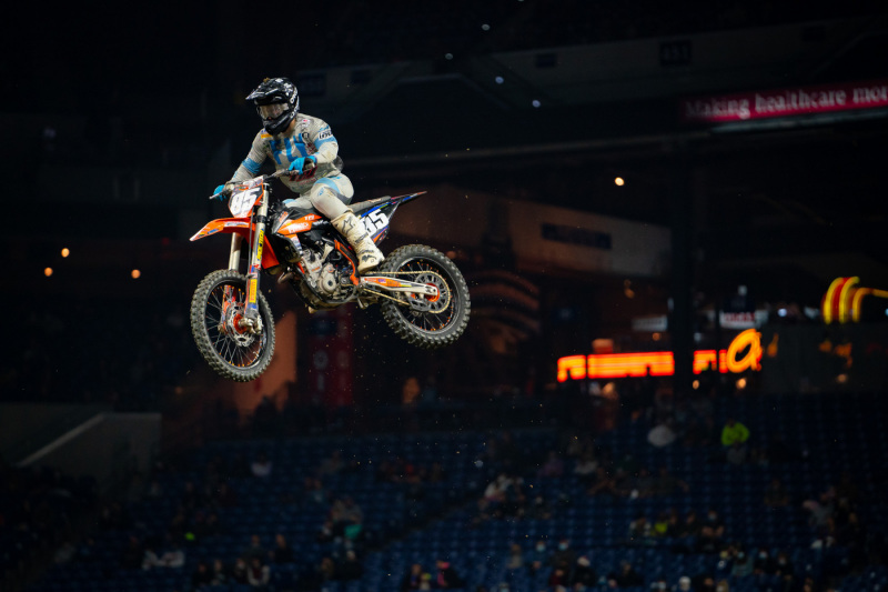 2021-INDIANAPOLIS-ONE-SUPERCROSS_250-Race-Report_1091