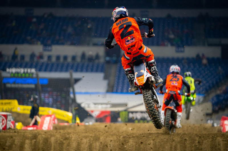 2021-INDIANAPOLIS-ONE-SUPERCROSS_450-Race-Report_1117