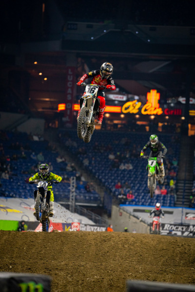 2021-INDIANAPOLIS-ONE-SUPERCROSS_450-Race-Report_1147