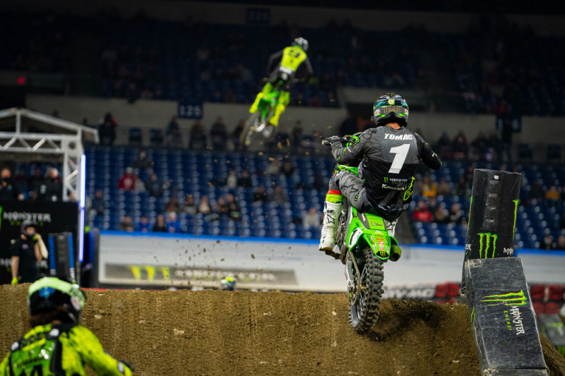 2021-INDIANAPOLIS-ONE-SUPERCROSS_450-Race-Report_1171