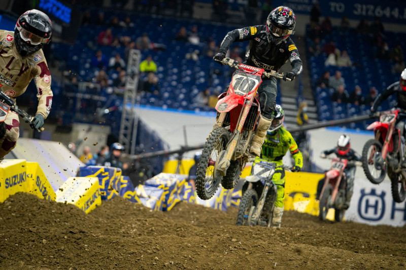 2021-INDIANAPOLIS-ONE-SUPERCROSS_450-Race-Report_1215