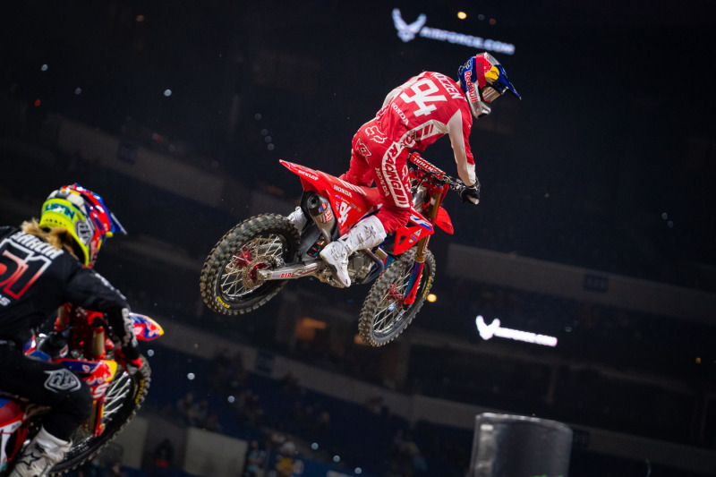 2021-INDIANAPOLIS-TWO-SUPERCROSS_450-Race-Report_0693