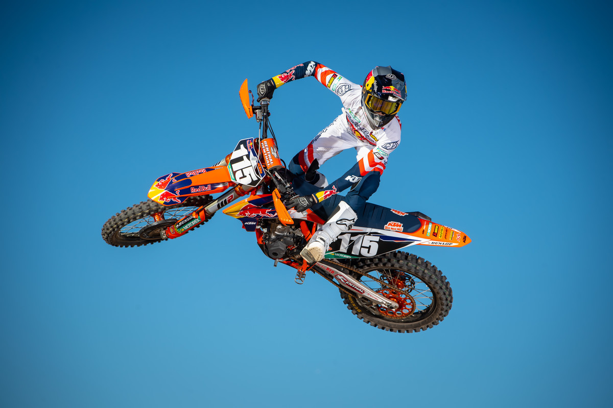 Gallery: 2021 Red Bull KTM Team Photo Shoot - Racer X