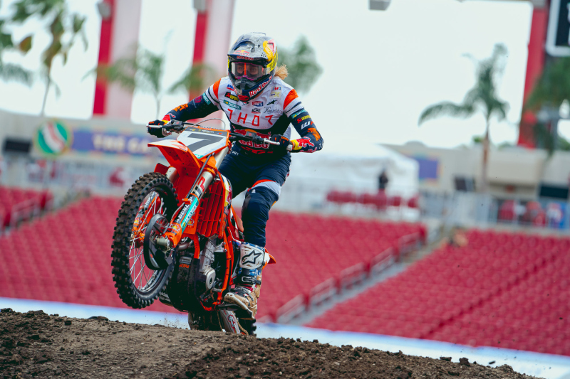 2023-TAMPA-SUPERCROSS_FRIDAY_0141
