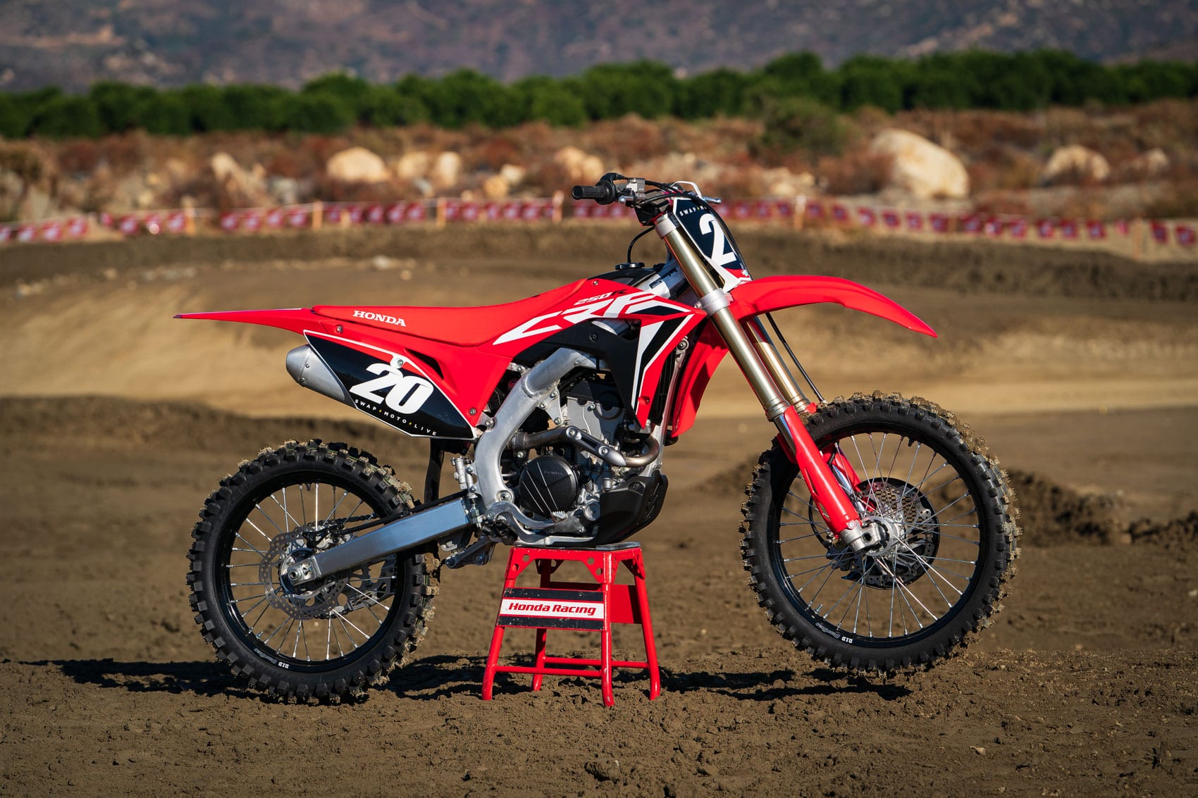 Track Tested Review Of The 2020 Honda CRF250R Swapmoto Live