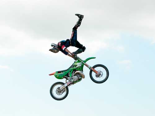 Yadum FMX!  Adam Jones Blog #2 - Swapmoto Live